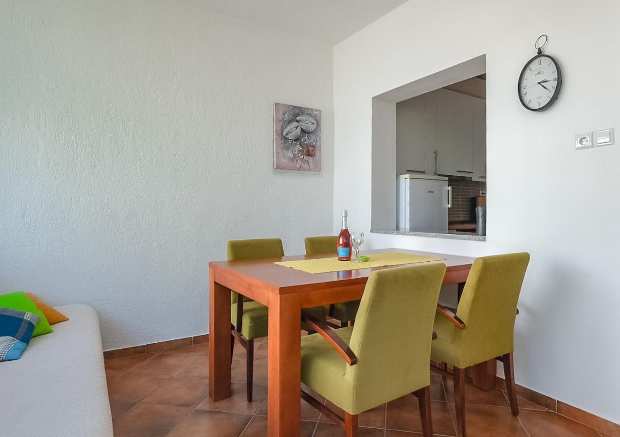 Apartmani Nina 罗维尼 外观 照片